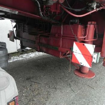 Goldhofer 3-axle low bed semi-trailer STZL 3-36 / 80 low loader