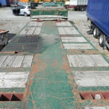 Goldhofer 3-axle low bed semi-trailer STZL 3-36 / 80 low loader