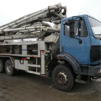 Mercedes-Benz SK 2631 6x4 concrete pump 32m. Putzmeister 3900h