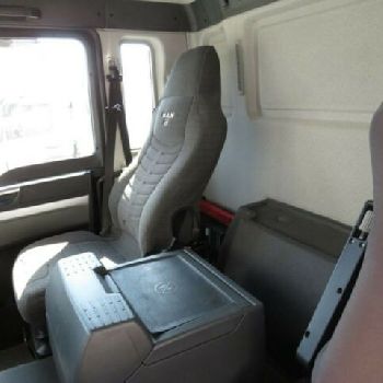 MAN TG-S 26.440 6x2-2 LL platform rear lift + steering