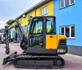 Compact excavator Volvo EC55C