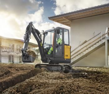 Compact excavator Volvo EC18E
