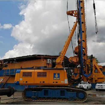 Bauer Drilling Rig BG 28-V