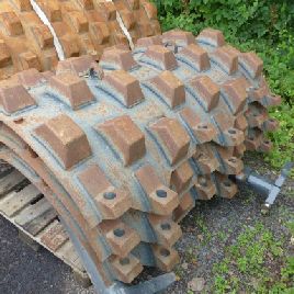 Bomag BW 226 D-4 PAD FOOT СЕГМЕНТ