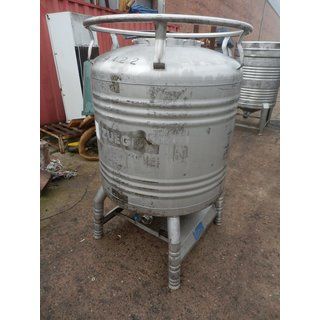 B13060 | Stainless steel tank 800 liters used