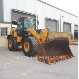 CATERPILLAR 938M