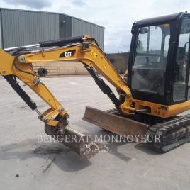 CATERPILLAR 302.7D CR