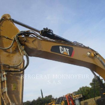 CATERPILLAR 329E