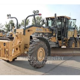 DEERE &amp; CO. 672GP