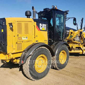 CATERPILLAR 140 M2 AWD