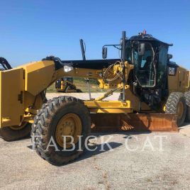 CATERPILLAR 12M3