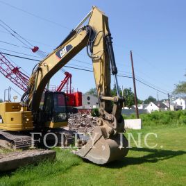 CATERPILLAR 328D LCR
