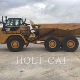 CATERPILLAR 725