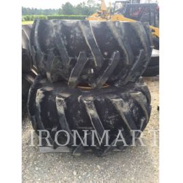 CATERPILLAR 28L NEUMÁTICOS