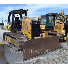 CATERPILLAR D 3 K 2 LGP