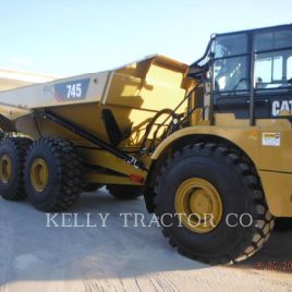 CATERPILLAR 745