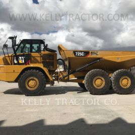 CATERPILLAR 725C2
