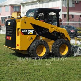 CATERPILLAR 236 D