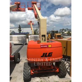 JLG INDUSTRIES, INC. 800S