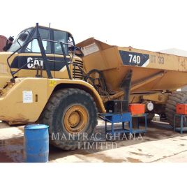 CATERPILLAR 740