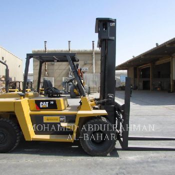 CATERPILLAR DP70N