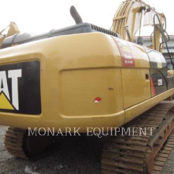 CATERPILLAR 329D2