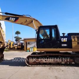CATERPILLAR 320D2