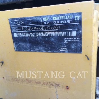CATERPILLAR 326FL