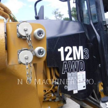 CATERPILLAR 12M3 AWD
