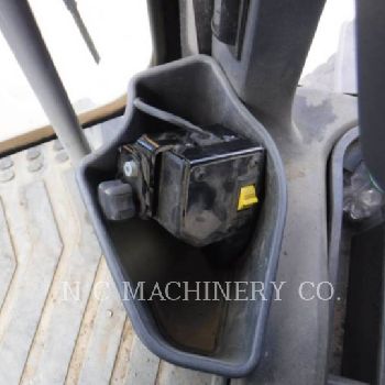 CATERPILLAR 12M3 AWD