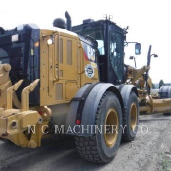 CATERPILLAR 12M3 AWD