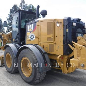 CATERPILLAR 12M3 AWD