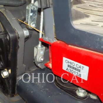 AGCO-MASSEY FERGUSON MF1742L