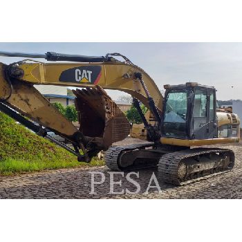 CATERPILLAR 320 D