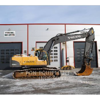 VOLVO EC240NC