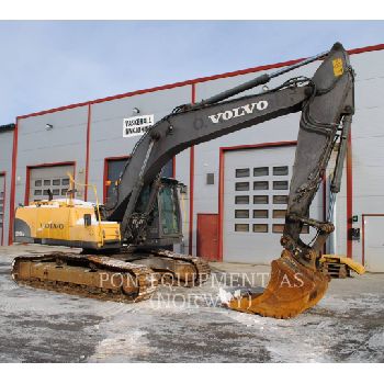 VOLVO EC240NC
