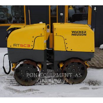 PRODUCT MANUFACTURED FOR WACKER DEALERS RT82 SC3