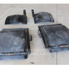 CATERPILLAR FENDER GP