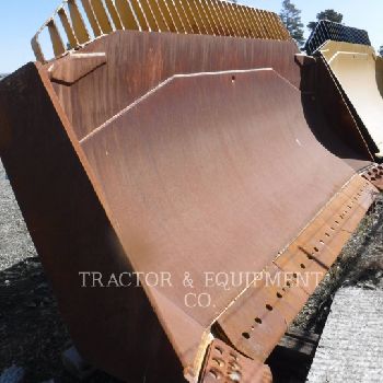CATERPILLAR D9 BLADE