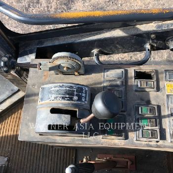 SHANDONG ENGINEERING MACHINERY CO. LTD SEM8220