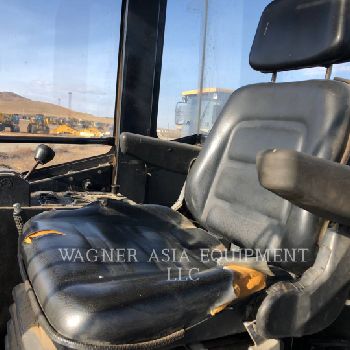 SHANDONG ENGINEERING MACHINERY CO. LTD SEM8220