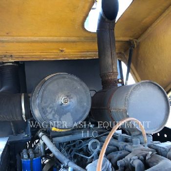 SHANDONG ENGINEERING MACHINERY CO. LTD SEM8220