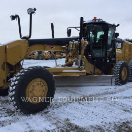 CATERPILLAR 140M2 AWD
