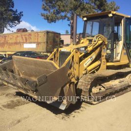 CATERPILLAR 939C HST