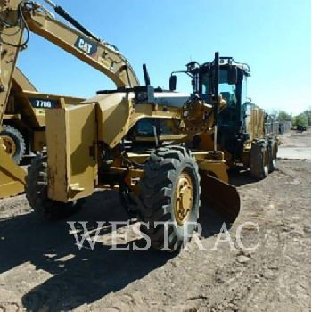 CATERPILLAR 140M2AWD