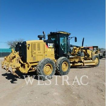 CATERPILLAR 140M2AWD