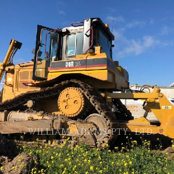 CATERPILLAR D6RIII