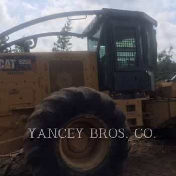 CATERPILLAR 525D SF