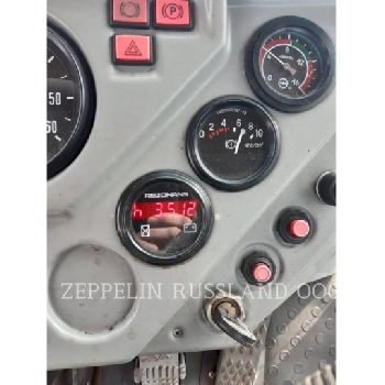 PETERSBURG TRACTOR PLANT K744P2