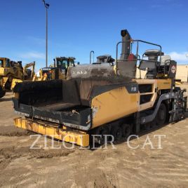 ÉQUIPEMENT DE CONSTRUCTION VOLVO P7110